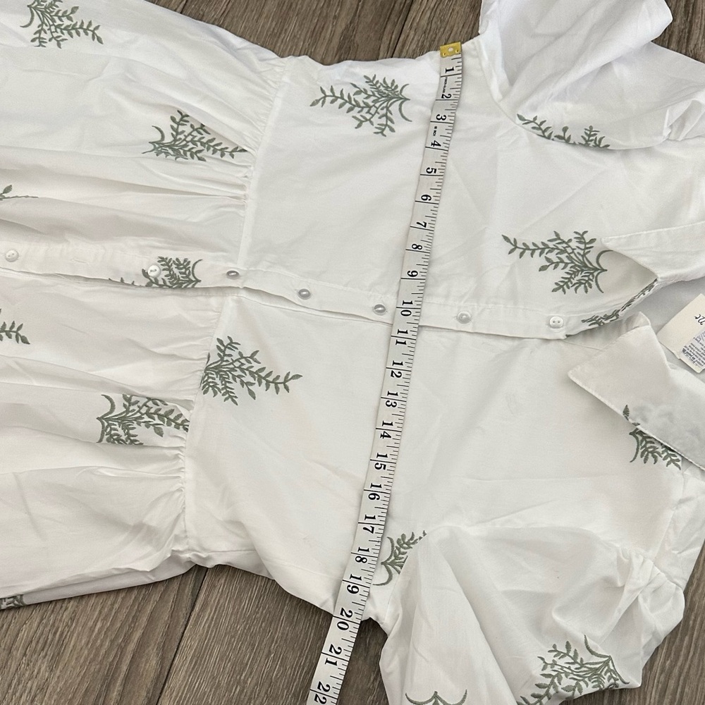 ✨ White and Green Ruffle Dress – Size M (NWT) ✨ - Picture 6 of 11